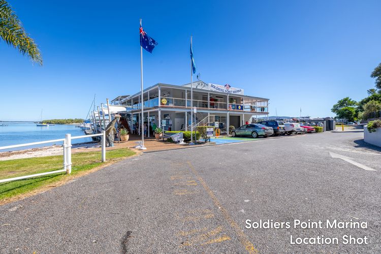The Pelicans, 2/53 Soldiers Point Road – ground floor unit on the waterfront