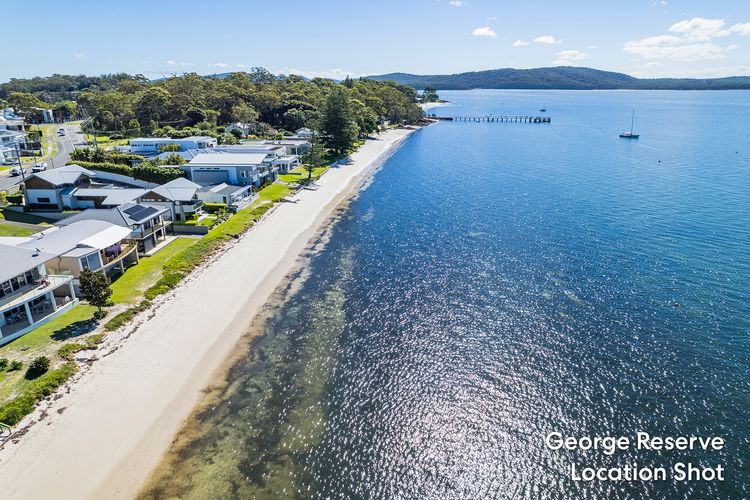 The Pelicans, 2/53 Soldiers Point Road – ground floor unit on the waterfront