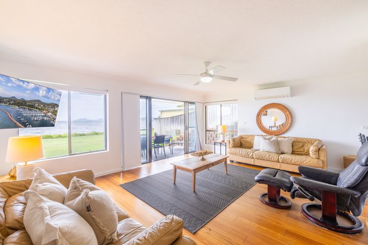 The Pelicans, 2/53 Soldiers Point Road – ground floor unit on the waterfront