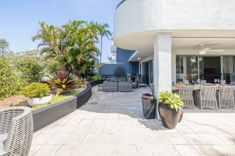 Peninsula Waters, 1/2-4 Soldiers Point Road – Aircon, pool & massive outdoor area