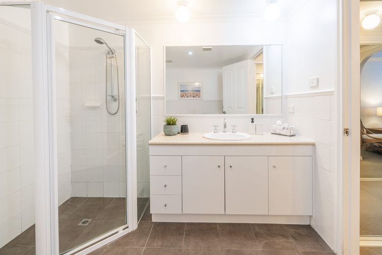 Peninsula Waters, 1/2-4 Soldiers Point Road – Aircon, pool & massive outdoor area