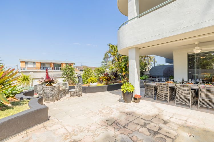 Peninsula Waters, 1/2-4 Soldiers Point Road – Aircon, pool & massive outdoor area