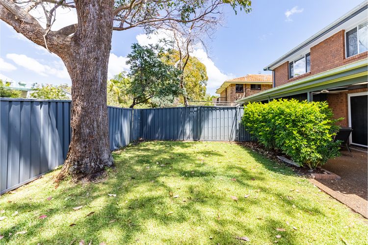 2/10 Catalina Close – Walk to Shoal Bay Beach