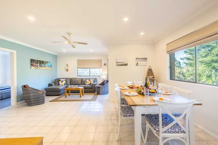 2/10 Krait Close – Only 350mtrs to the Boat Ramp and WIFI