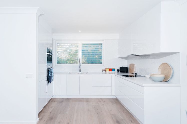 The Poplars, 24/36 Magnus Street – Unit with views, air con and wifi in a complex with a pool