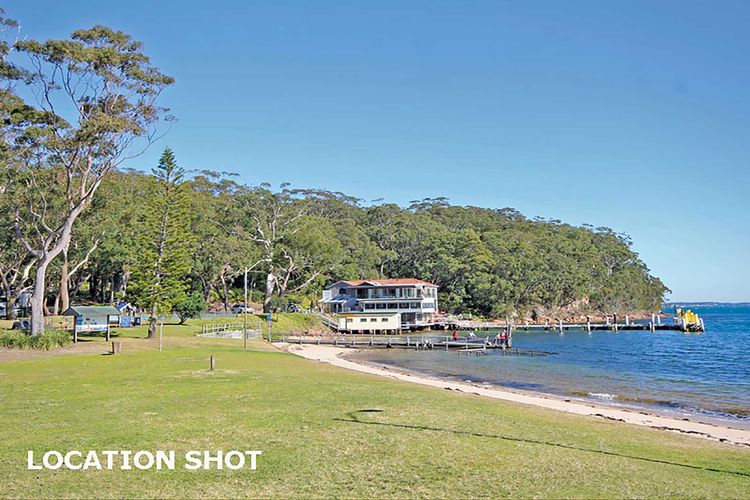 Collendina, 3/19 Kurrawa Close – position and water views
