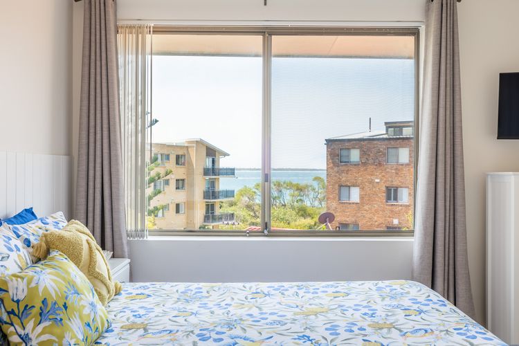 Endeavour, 3/13 Ondine Cl – large three bedroom unit with filtered water views