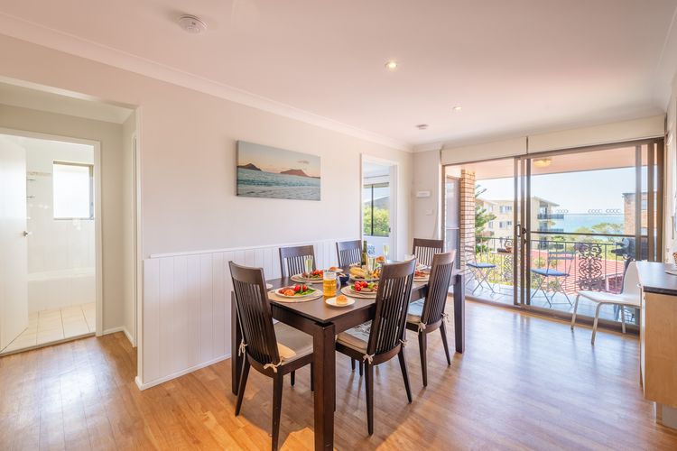 Endeavour, 3/13 Ondine Cl – large three bedroom unit with filtered water views