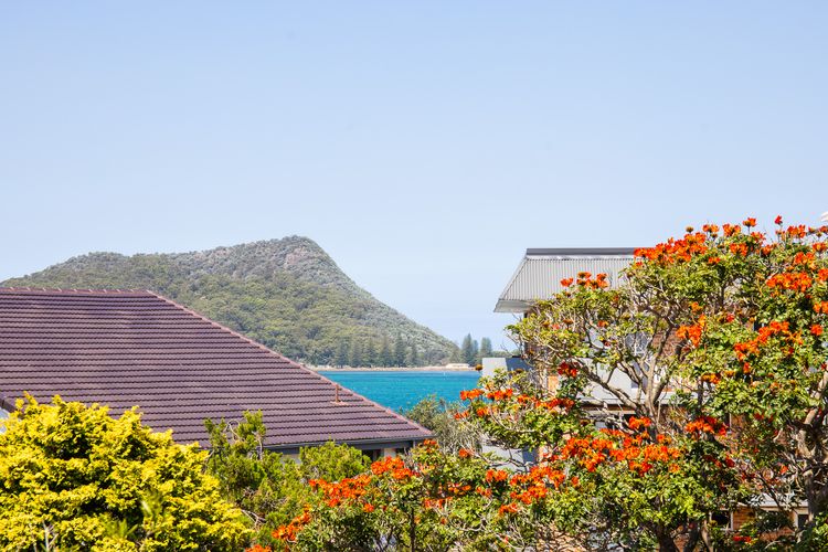 Endeavour, 3/13 Ondine Cl – large three bedroom unit with filtered water views