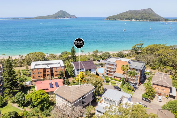 Endeavour, 3/13 Ondine Cl – large three bedroom unit with filtered water views