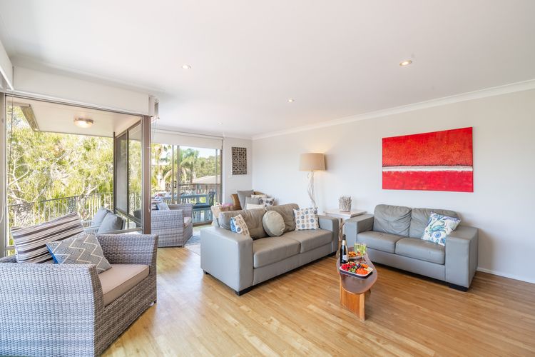 Endeavour, 3/13 Ondine Cl – large three bedroom unit with filtered water views
