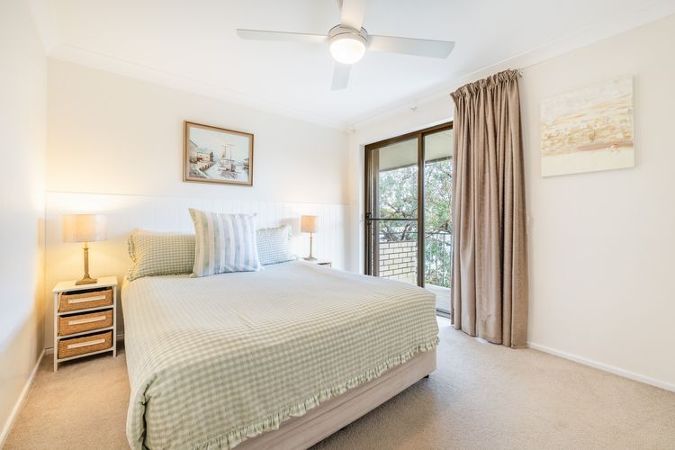 Endeavour, 3/13 Ondine Cl – large three bedroom unit with filtered water views