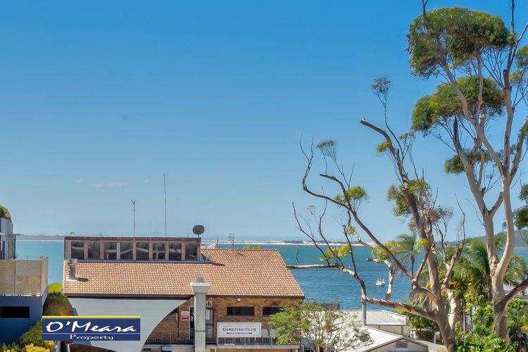 The Shoal, 303/4-8 Bullecourt Street – Air Conditioning, WIFI, Netflix, Views, Linen & Lift