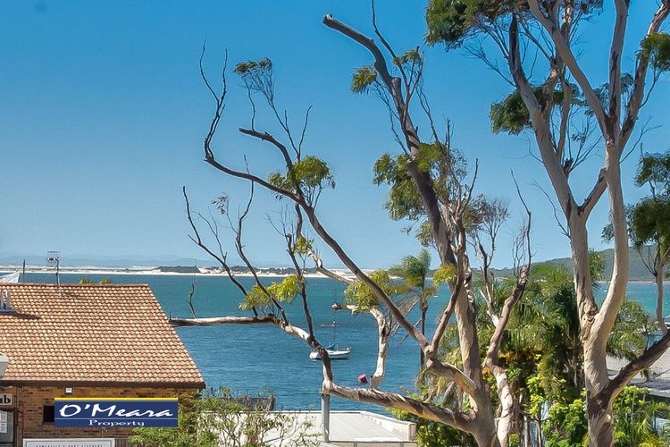 The Shoal, 303/4-8 Bullecourt Street – Air Conditioning, WIFI, Netflix, Views, Linen & Lift