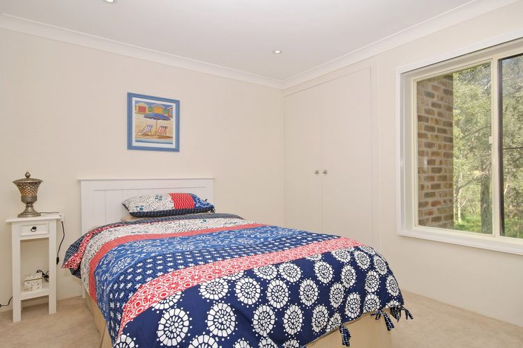 Bay Parklands, 32/2 Gowrie Avenue – fantastic unit with air conditioning, pool, tennis court & spa