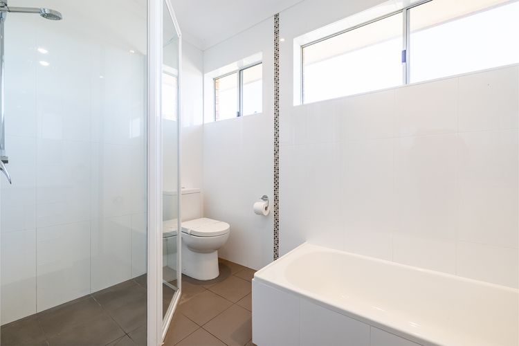 33 Gloucester St – Beautifully furnished house with stunning views and a pool