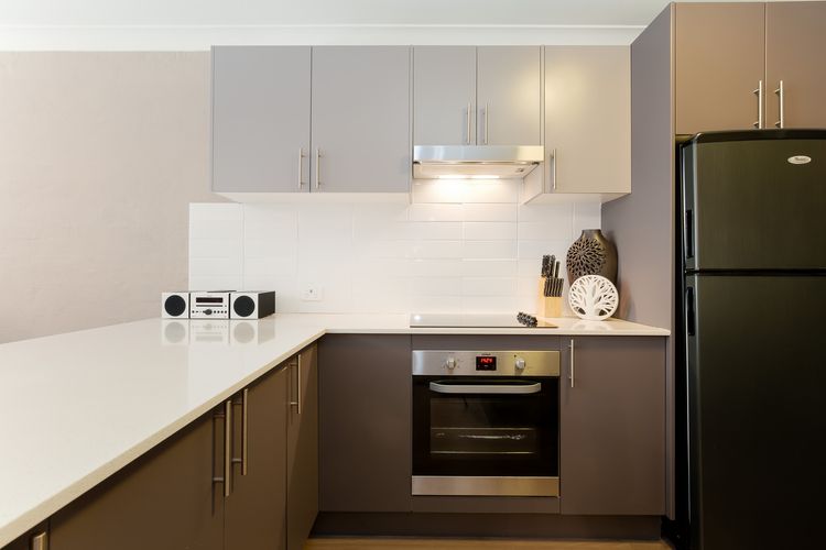 Bay Parklands, 34/2 Gowrie Avenue – Air con, WIFI, Views, Pool, Spa & Tennis Court