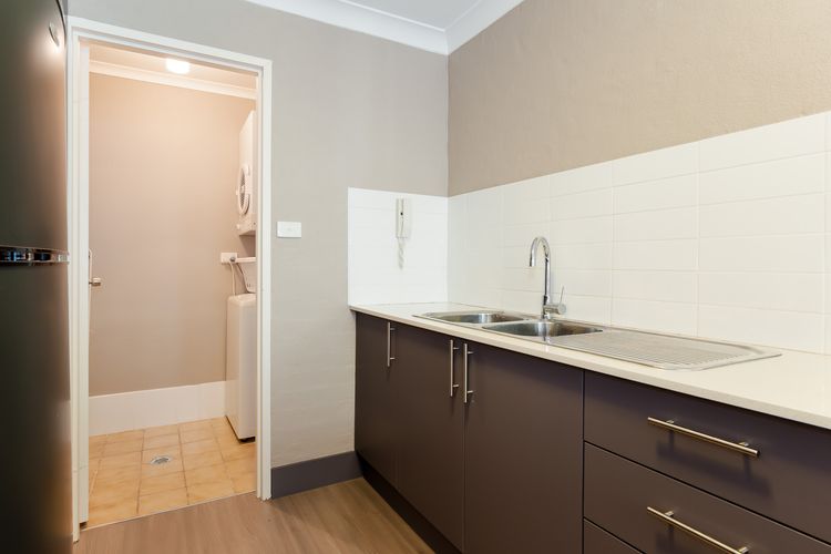 Bay Parklands, 34/2 Gowrie Avenue – Air con, WIFI, Views, Pool, Spa & Tennis Court