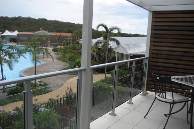 Pacific Blue 349/265 Sandy Point Road – fantastic pool