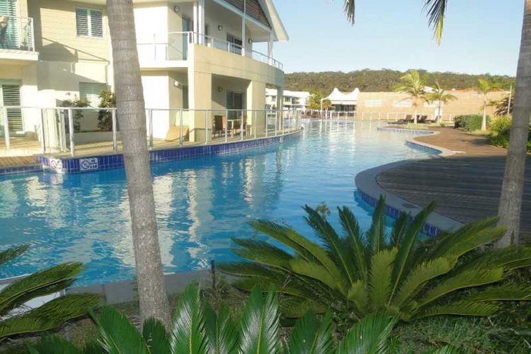 Pacific Blue 349/265 Sandy Point Road – fantastic pool