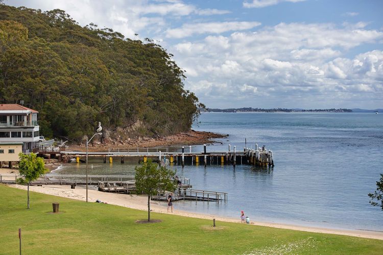 Collendina, 4/19 Kurrawa Close – fantastic water views and sea breezes