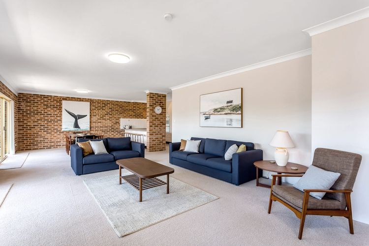 Cottage Court, 4/6-10 Weatherly Cl – Shoal Bay & Little Beach at your fingertips