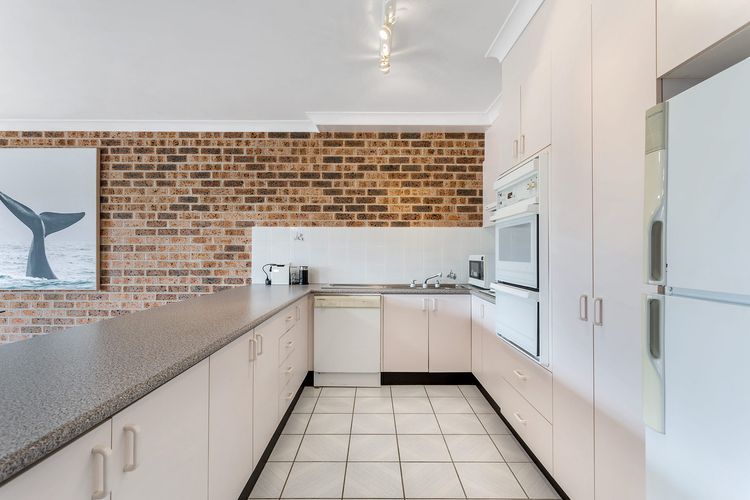 Cottage Court, 4/6-10 Weatherly Cl – Shoal Bay & Little Beach at your fingertips