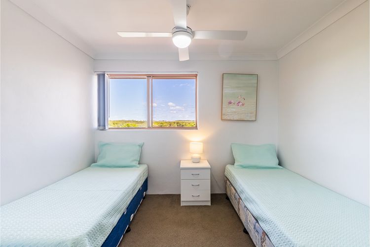 Frangipani, 4/30 Leonard Avenue – spacious townhouse
