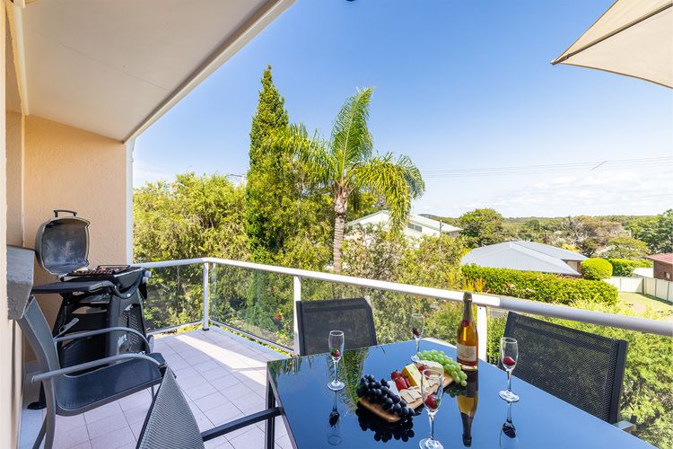Frangipani, 4/30 Leonard Avenue – spacious townhouse