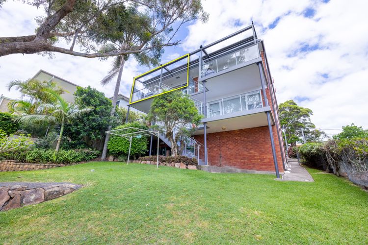 Sebastapol, 4/66 Thurlow Avenue – Unit with wonderful views across the bay