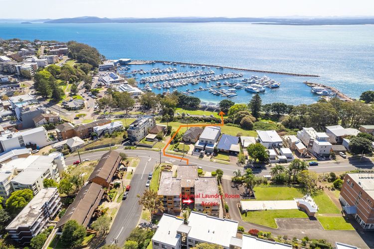 Yarramundi, 4/47 Magnus Street – air conditioned unit with air con, wi-fi, water views and close to town