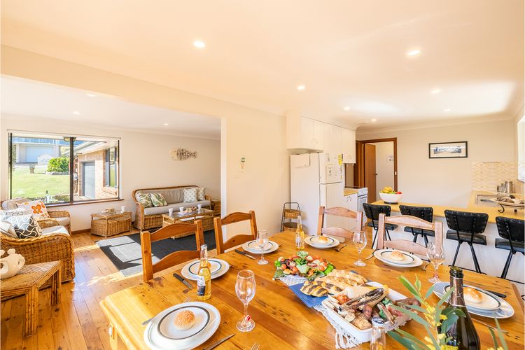 41 Leonard Avenue – Pet friendly, WIFI, boat parking & aircon