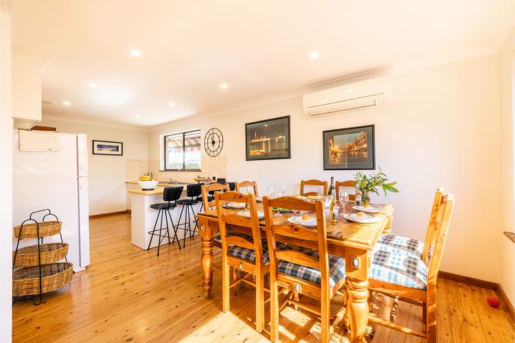 41 Leonard Avenue – Pet friendly, WIFI, boat parking & aircon