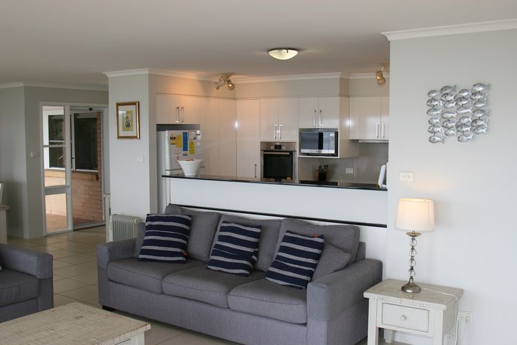 The Clippers, 1/131 Soldiers Point Road – fabulous waterfront unit