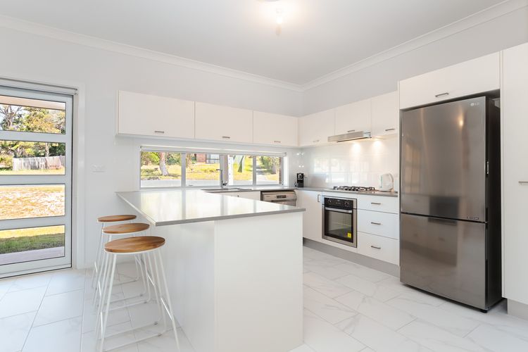 5 Bent Street – huge house with Foxtel & Aircon