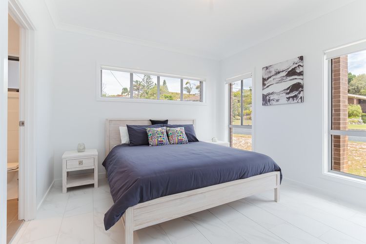 5 Bent Street – huge house with Foxtel & Aircon