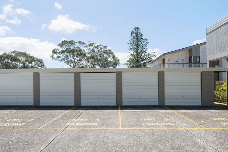 Casuarina’s, 5/33 Soldiers Point Road – superb waterfront unit