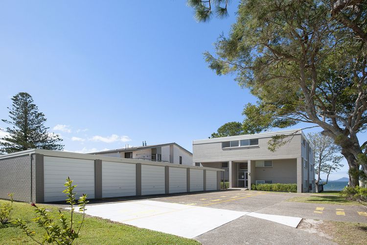 Casuarina’s, 5/33 Soldiers Point Road – superb waterfront unit