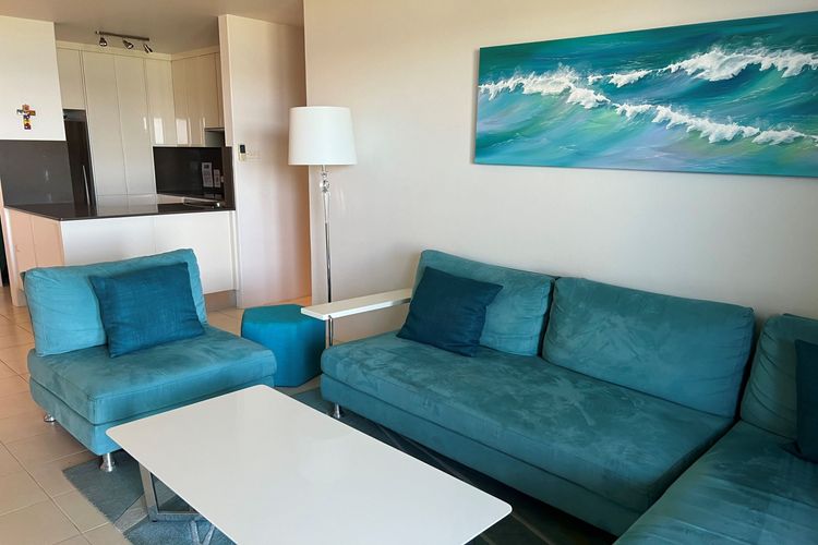 Harbourside, 5/3-7 Soldiers Point Road – ground floor waterfront unit
