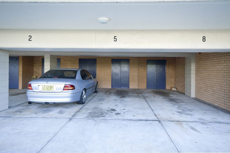 Shoal Towers, 5/11 Shoal Bay Rd – Air Conditioned + WIFI – fantastic location with water views