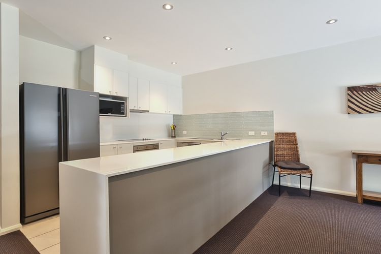 Pacific Blue  516/265 Sandy Point Road- private pool, aircon, WIFI