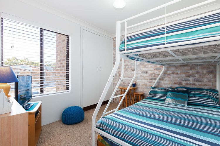 Bay Parklands, 54/2 Gowrie Avenue – air con, wifi, pool, tennis court,child friendly