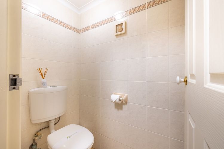 Bay Parklands, 56/2 Gowrie Ave – ground floor, air conditioned, wifi & Foxtel