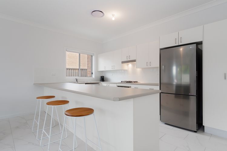 5b Bent Street – LARGE HOUSE WITH DUCTED AIR CON, WIFI & FOXTEL