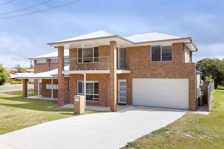 5b Bent Street – LARGE HOUSE WITH DUCTED AIR CON, WIFI & FOXTEL