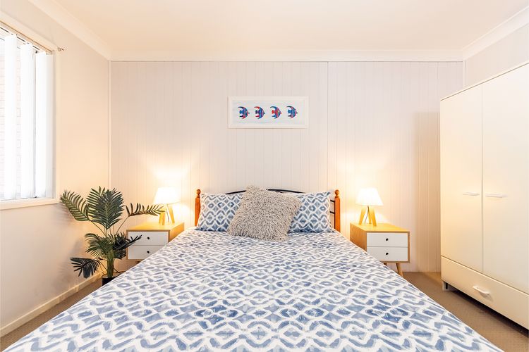 1/10 Catalina Close – so close to the water