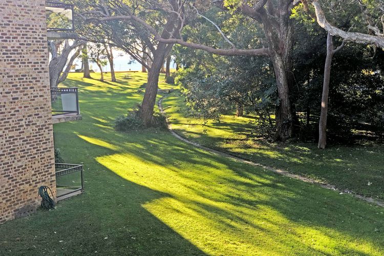 Bay Parklands, 62/2 Gowrie Avenue – WIFI, Pool, Tennis, Water Views & Aircon