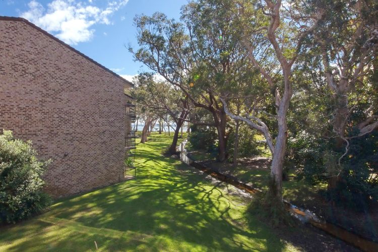 Bay Parklands, 62/2 Gowrie Avenue – WIFI, Pool, Tennis, Water Views & Aircon