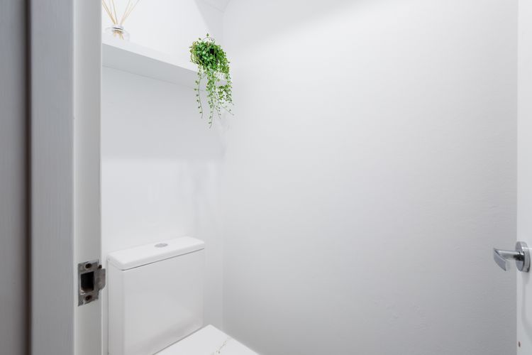 Bay Parklands, 68/2 Gowrie Ave – Fully ducted aircon, wifi, pool, tennis court, communal spa