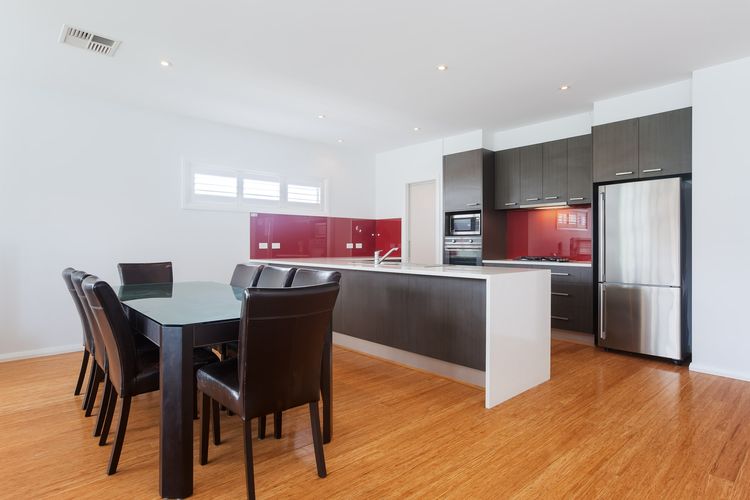 7 Judith Street – Stunning duplex with ducted air